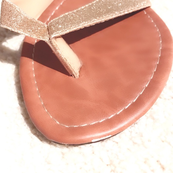 Wet Seal Gold Glitter Sandals - Picture 5 of 6